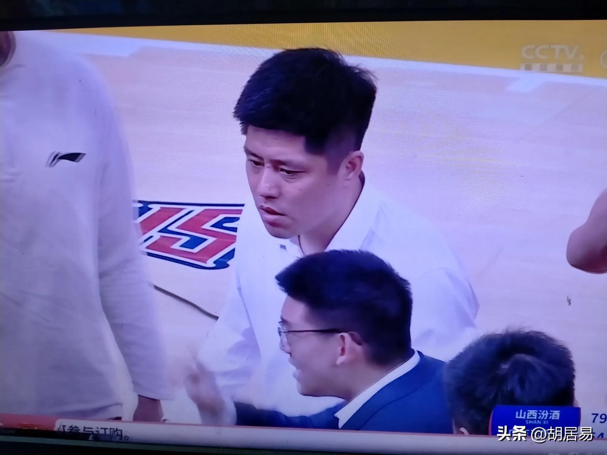 江苏男篮客场取胜山西男篮，重回胜轨的简单介绍